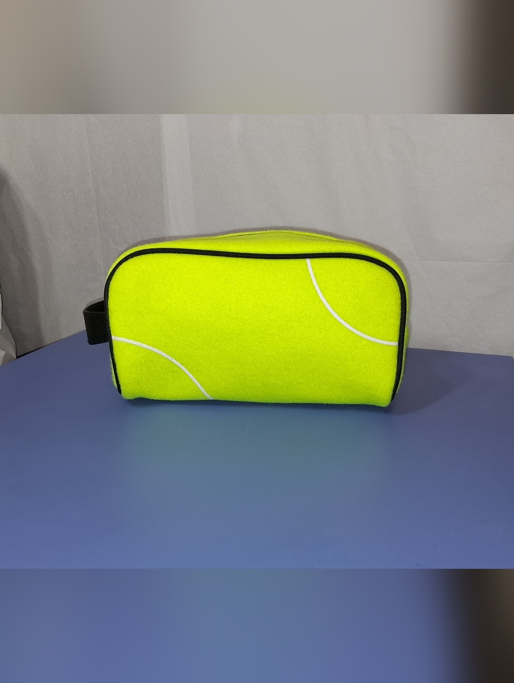 🌼SALE🌼Zumer Sport Vegan Tennis Toiletry Bag- NWOT